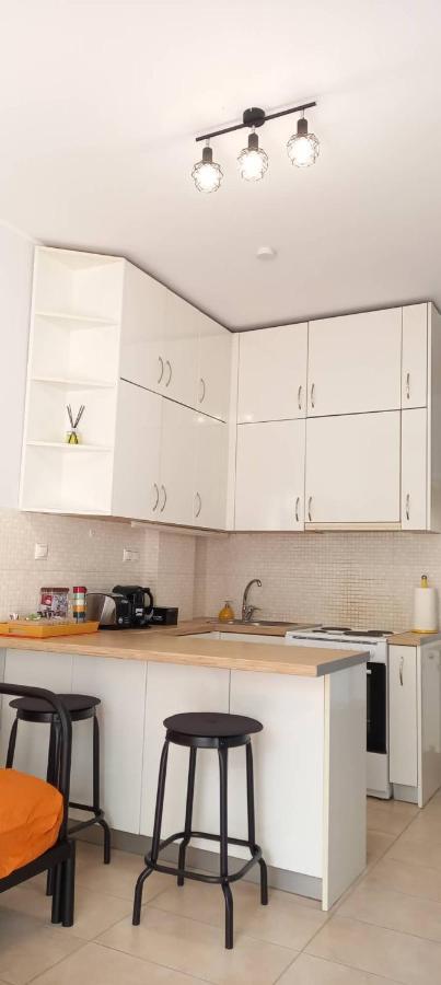 Popart -Spacious 3Rdfl 1Bdr W/Balcony/View Appartement Athene Buitenkant foto